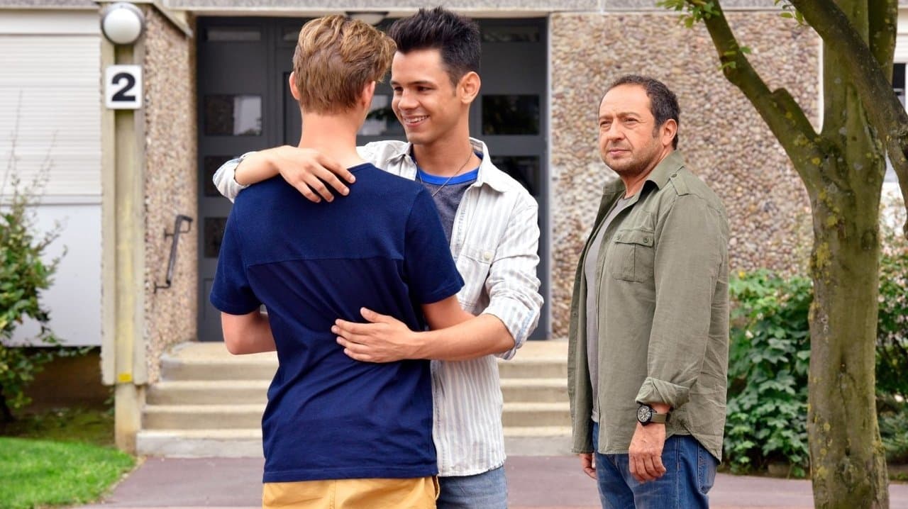 Besos escondidos
